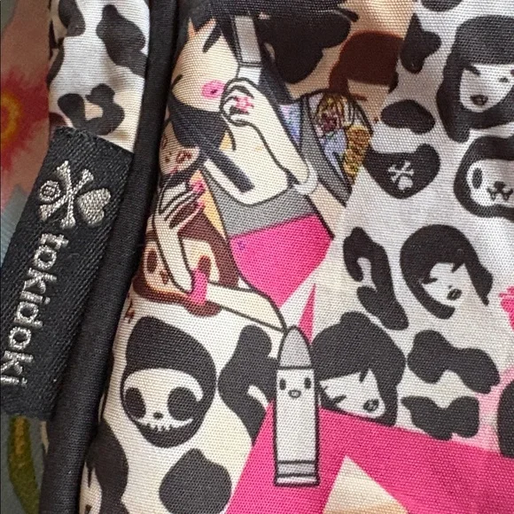 Tokidoki Messenger Laptop Bag - Picture 3 of 13